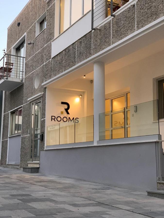 Rooms - Unique Staying In Paphos Centre Екстериор снимка