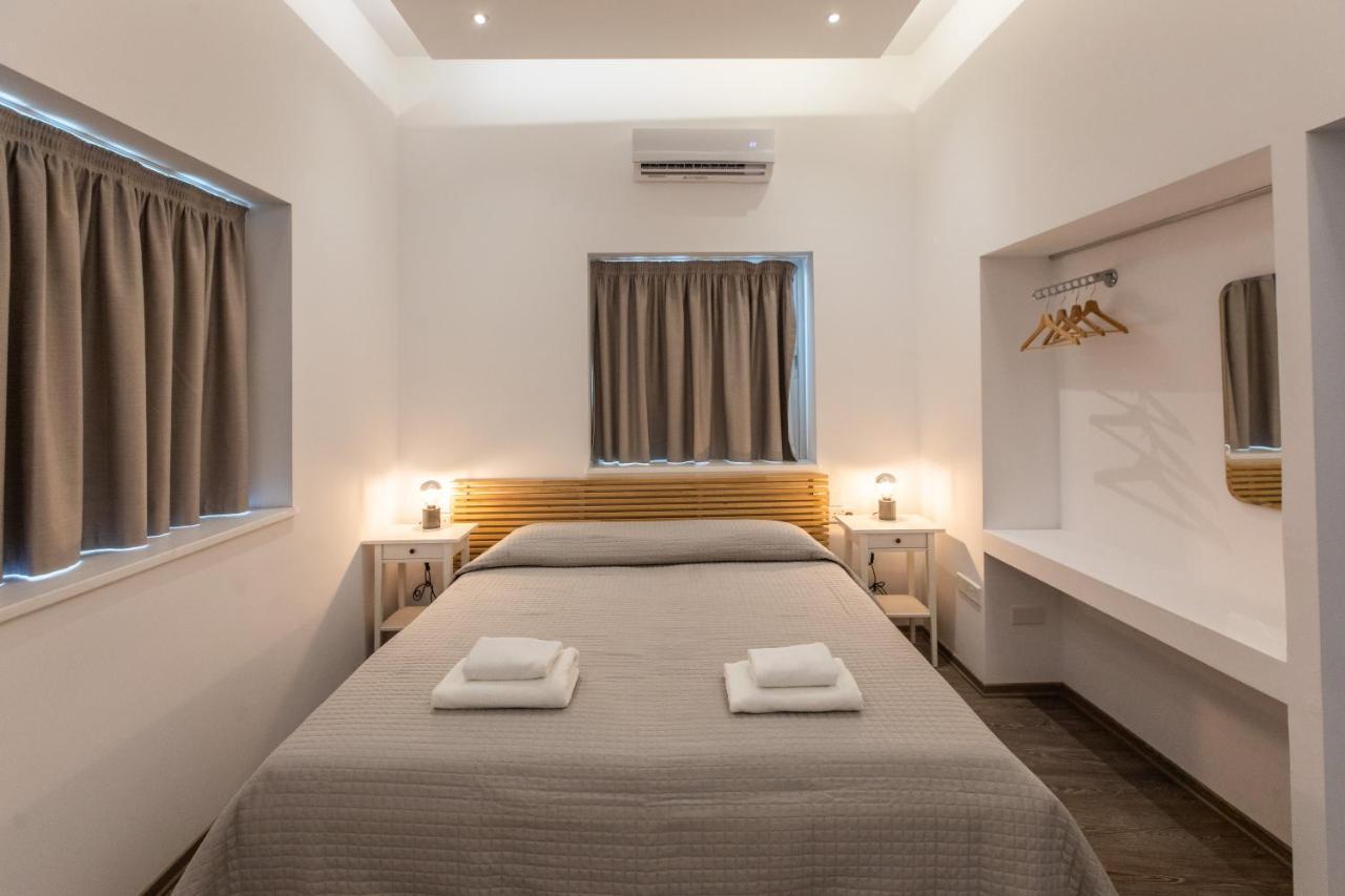 Rooms - Unique Staying In Paphos Centre Екстериор снимка