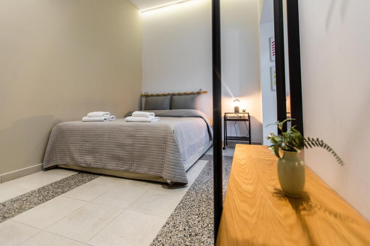 Rooms - Unique Staying In Paphos Centre Екстериор снимка