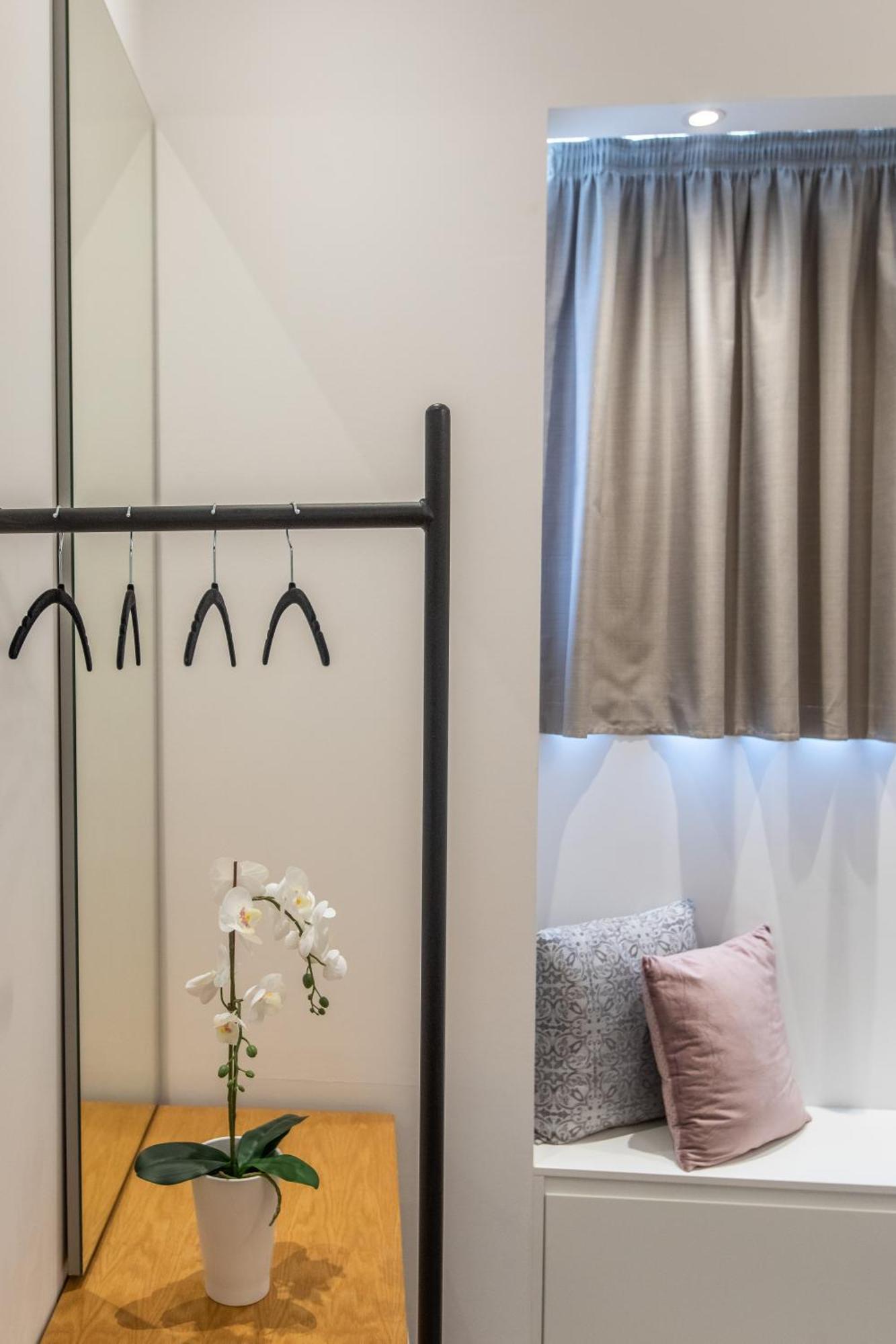 Rooms - Unique Staying In Paphos Centre Стая снимка